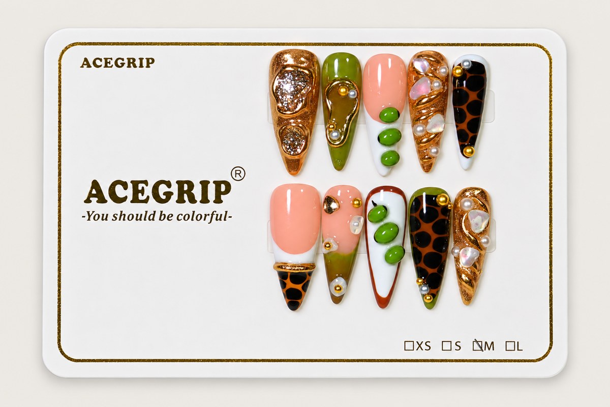ACEGRIP Golden Jewels, style AN8072, complete 10-nail set on its presentation card