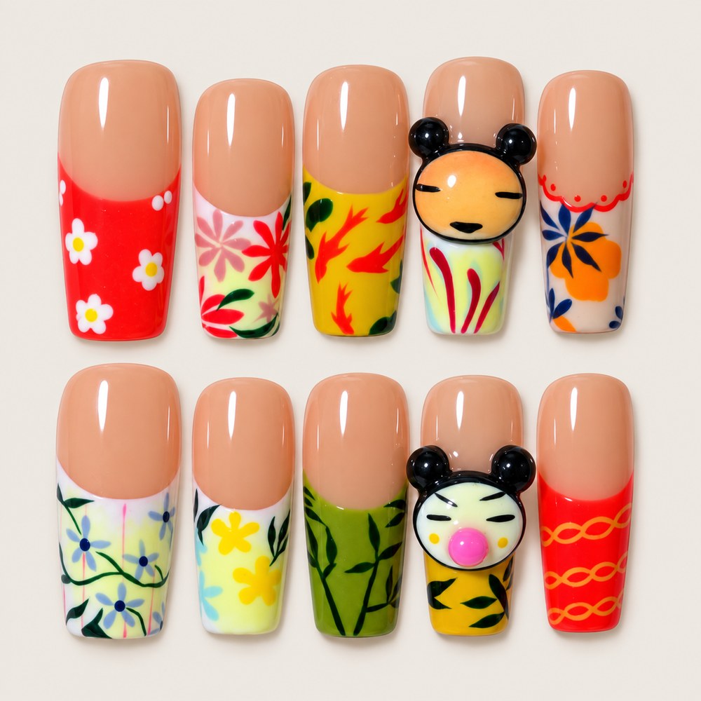 Blush Garden - Peach Nude Floral & Leaf Press-On Nails