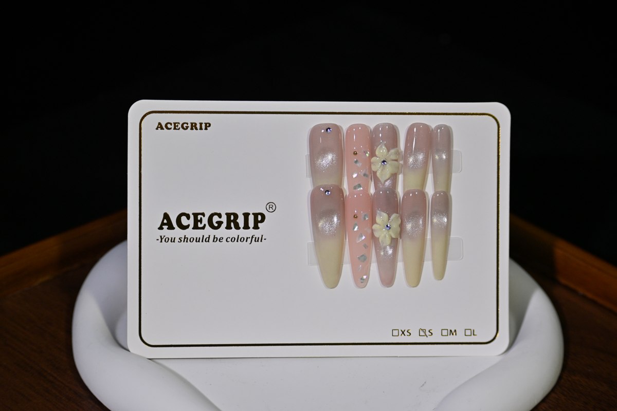 ACEGRIP Blush Fade Petals, style BF4021, original product photograph