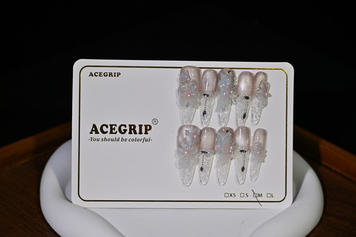 ACEGRIP Cream Petals, style BF4024, original product photograph