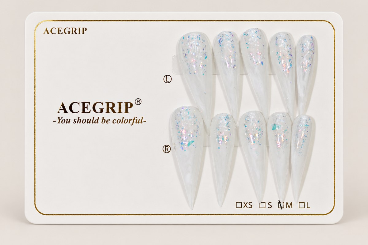 ACEGRIP Ivory Glow, style BF4034, complete 10-nail set on its presentation card
