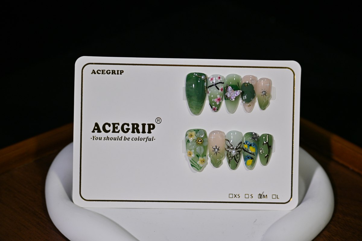 ACEGRIP Jade Petals, style CL1223, original product photograph