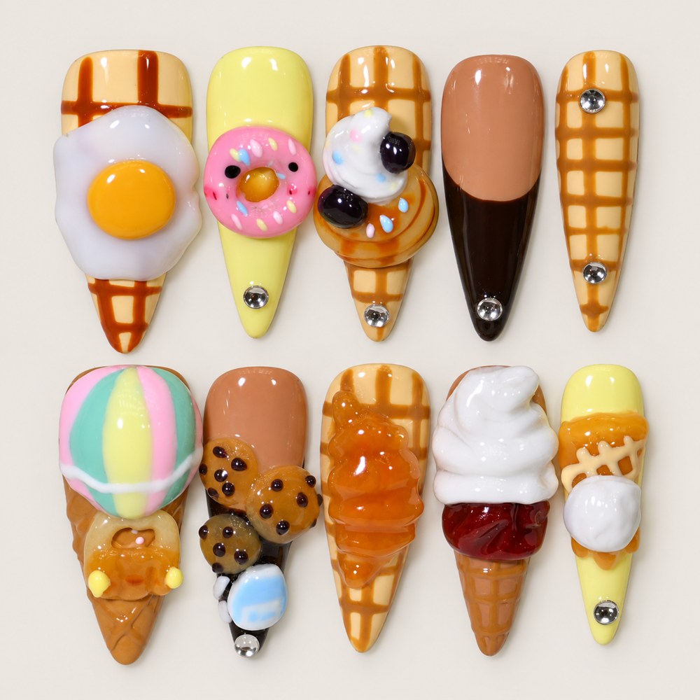 Cocoa Treats - Brown Dessert & Egg Press-On Nails