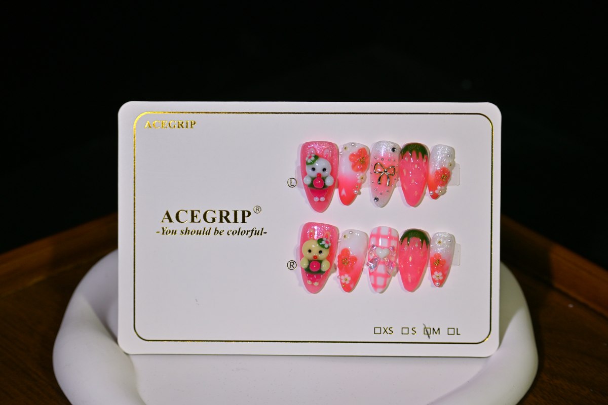 ACEGRIP Rose Berry Companions, style DC6050, original product photograph