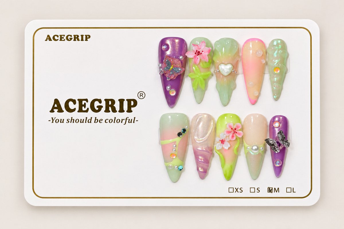 ACEGRIP Mint Bloom, style DX7027, complete 10-nail set on its presentation card