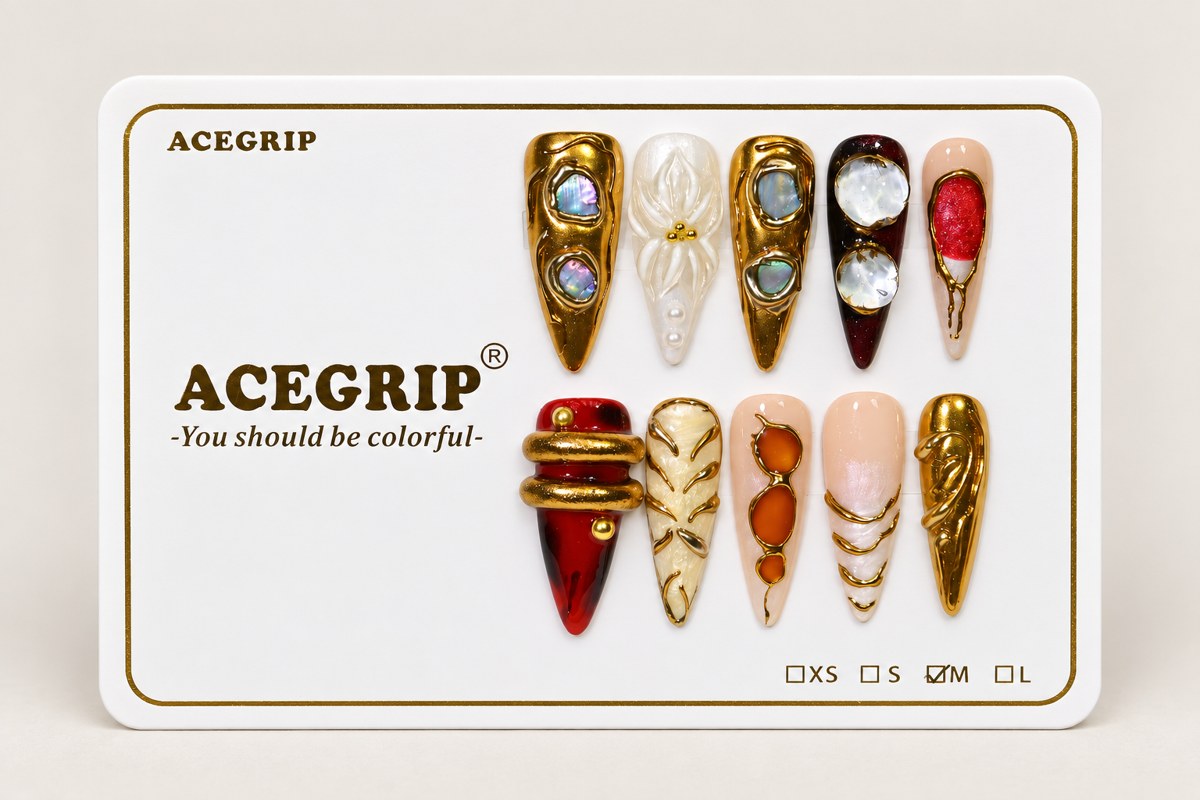 ACEGRIP Golden Cameo, style DX7033, complete 10-nail set on its presentation card