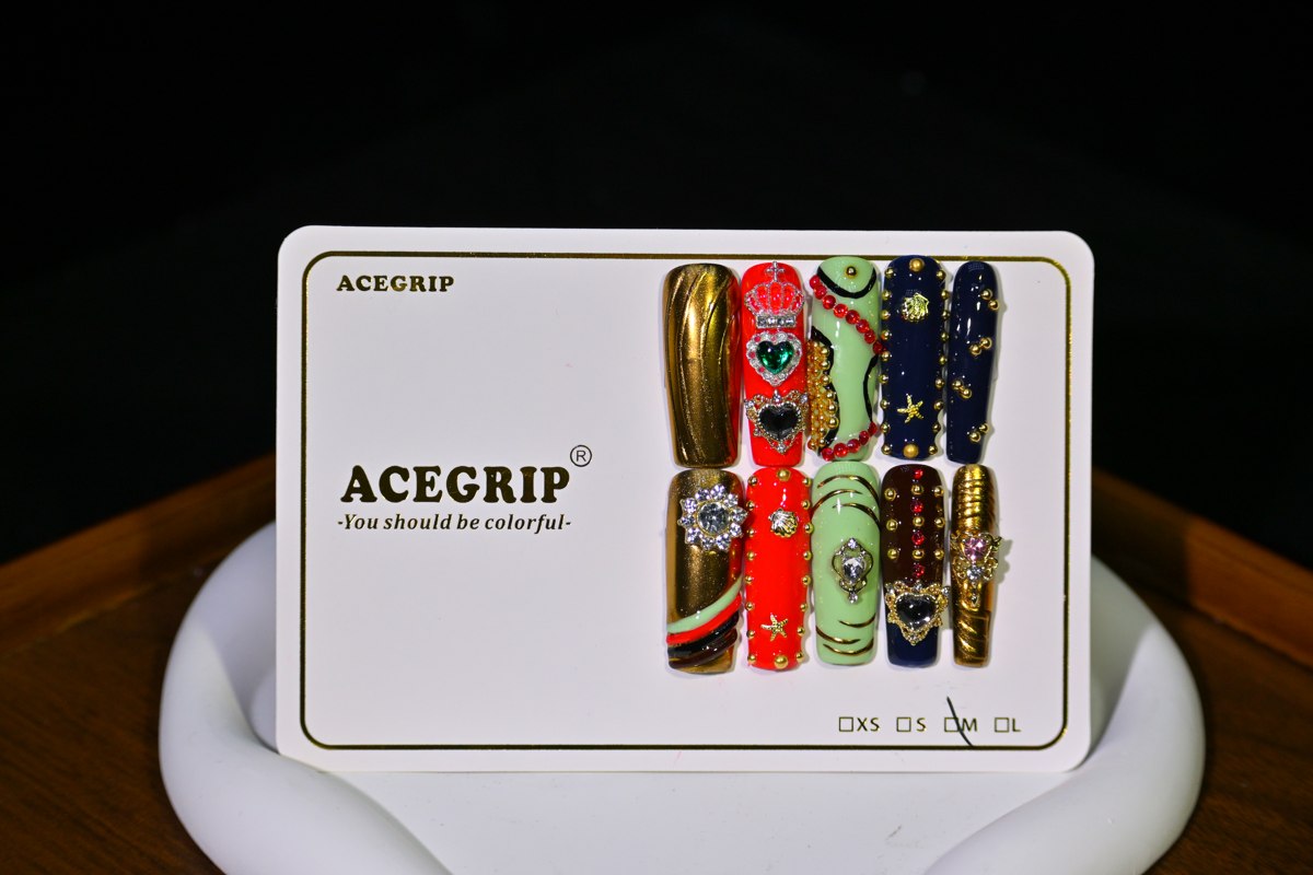 ACEGRIP Golden Crown Hearts, style FD9036, original product photograph