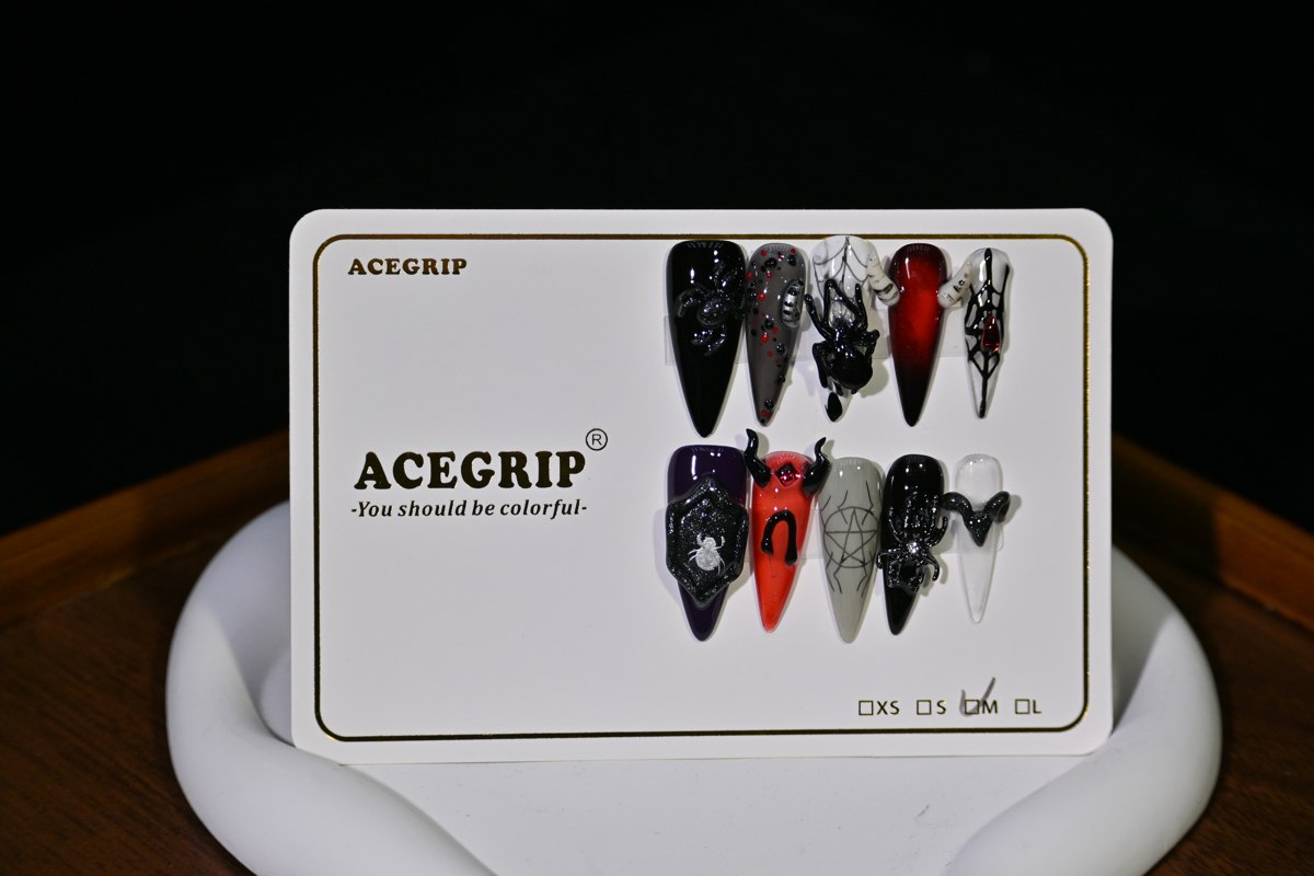 ACEGRIP Onyx Spiders, style GH14015, original product photograph