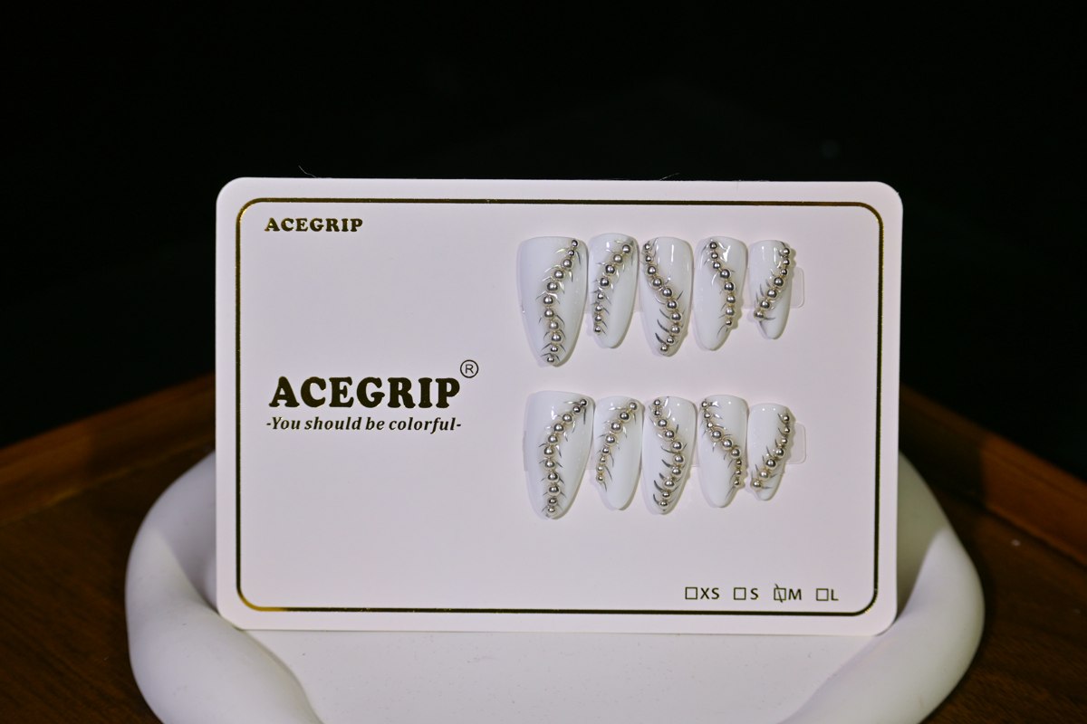ACEGRIP Ivory Branches Linework, style HM5019, original product photograph