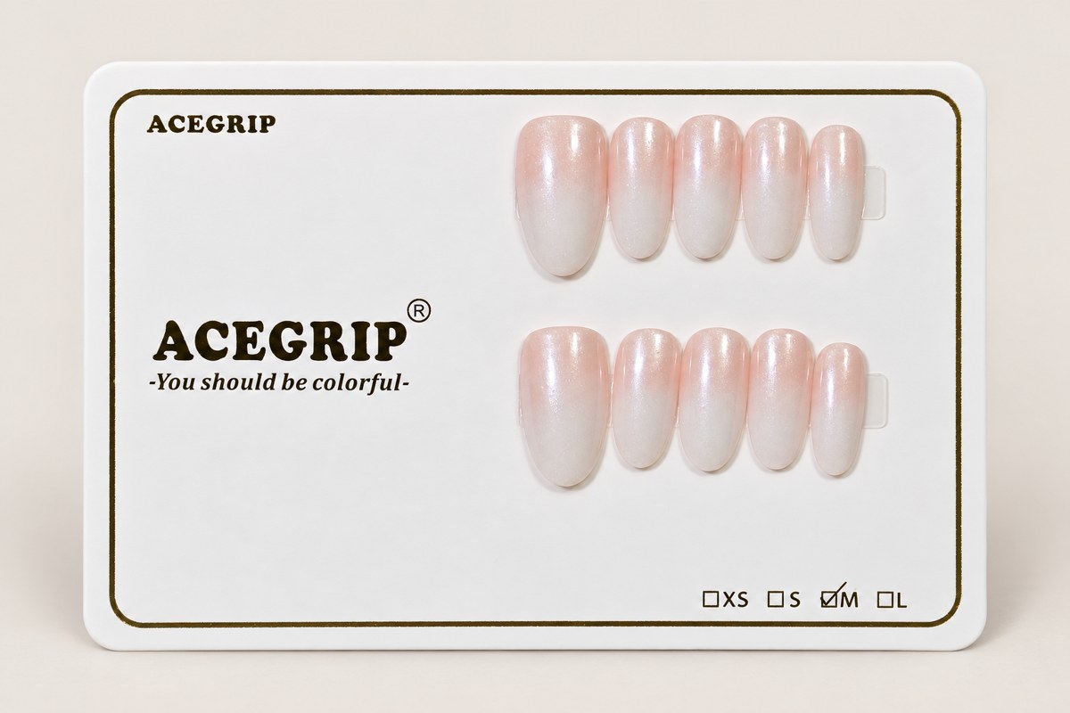 ACEGRIP Blush Ivory Haze, style WE16008, complete 10-nail set on its presentation card