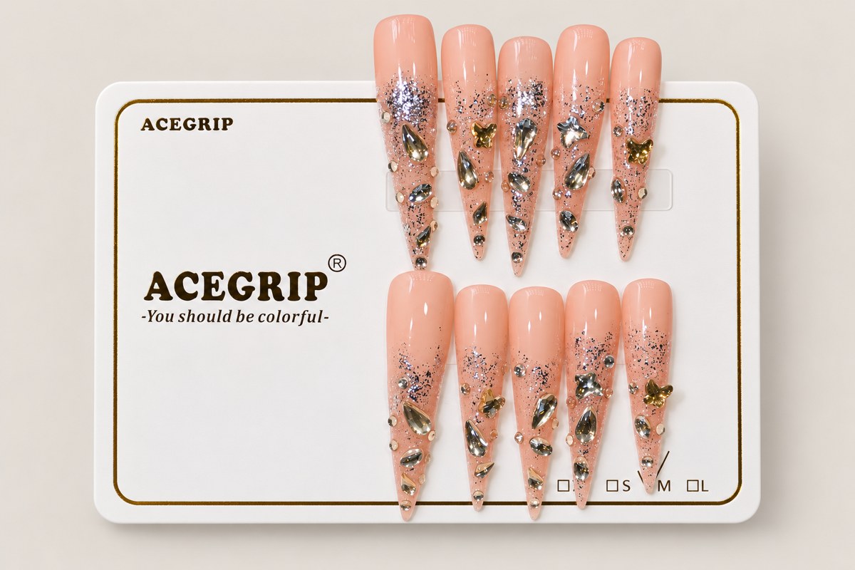 ACEGRIP Blush Silver Butterfly, style XH3042, complete 10-nail set on its presentation card