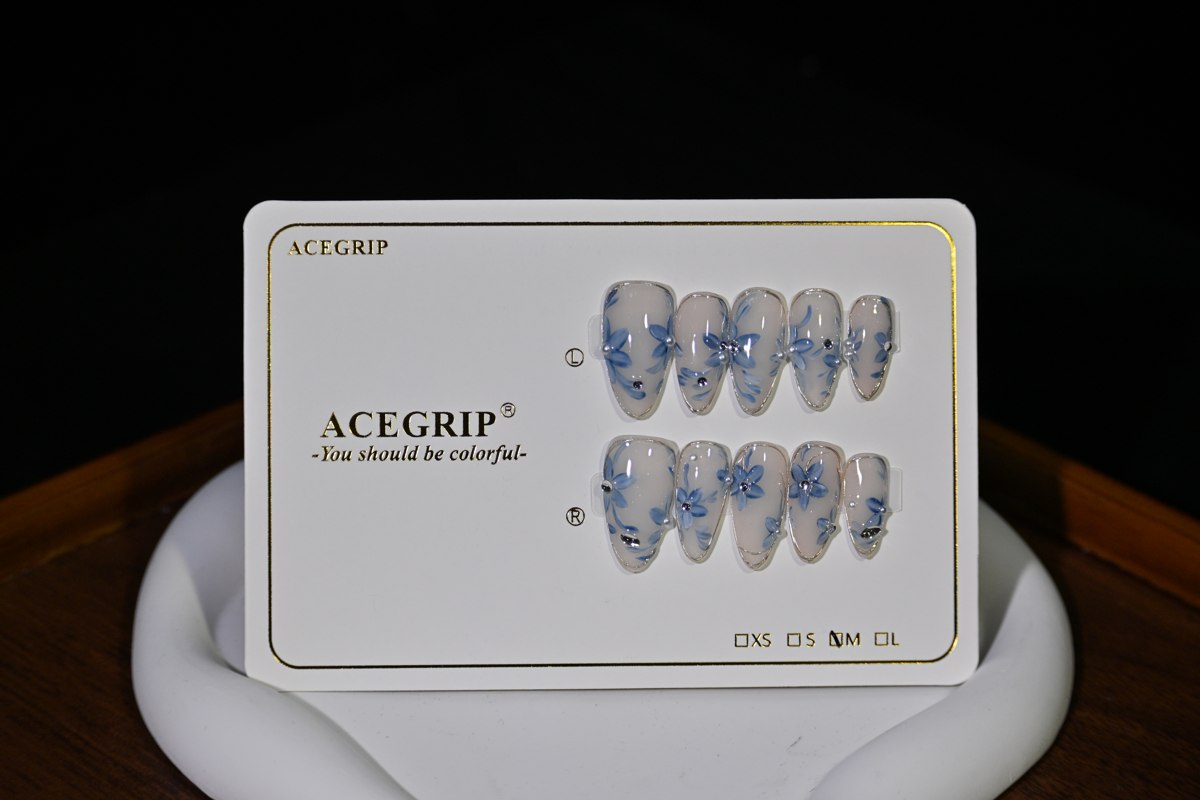 ACEGRIP Blush Floral Foliage, style XQ2038, original product photograph